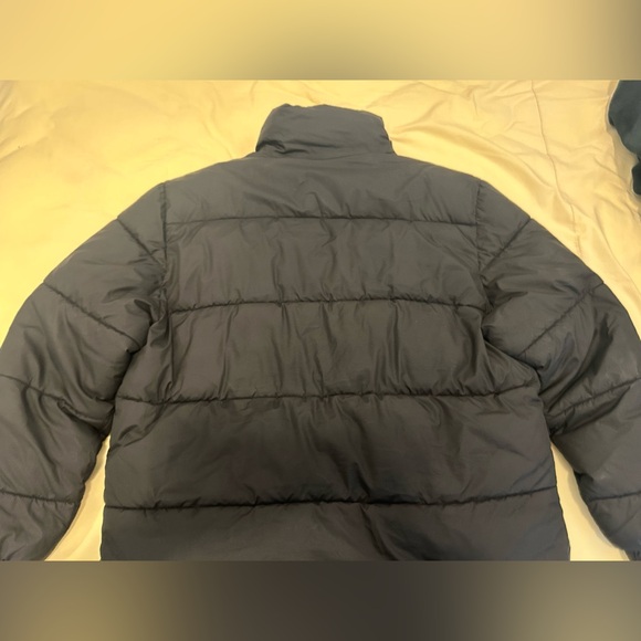 H&M puffer Jacket. Size M but runs large and would fit a L or an XL. - Picture 2 of 3